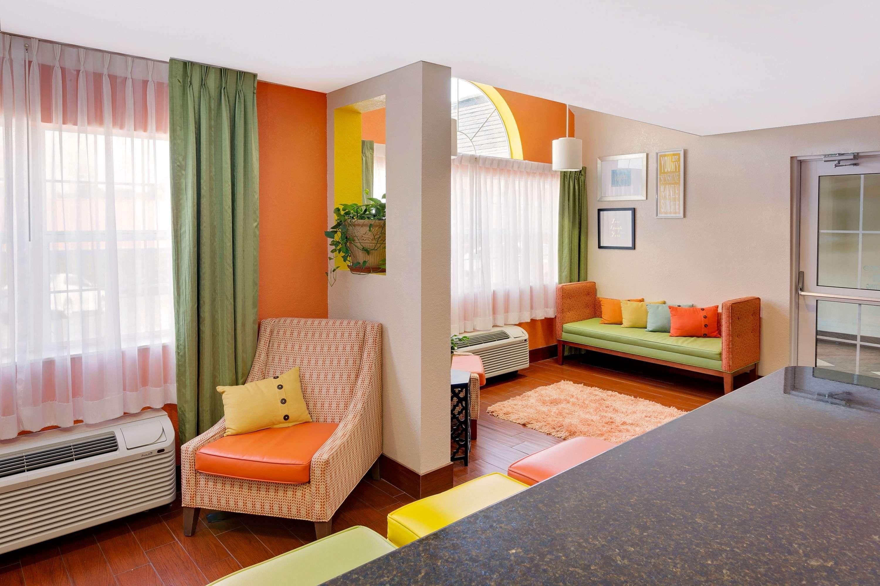 Microtel Inn & Suites By Wyndham Daphne Esterno foto
